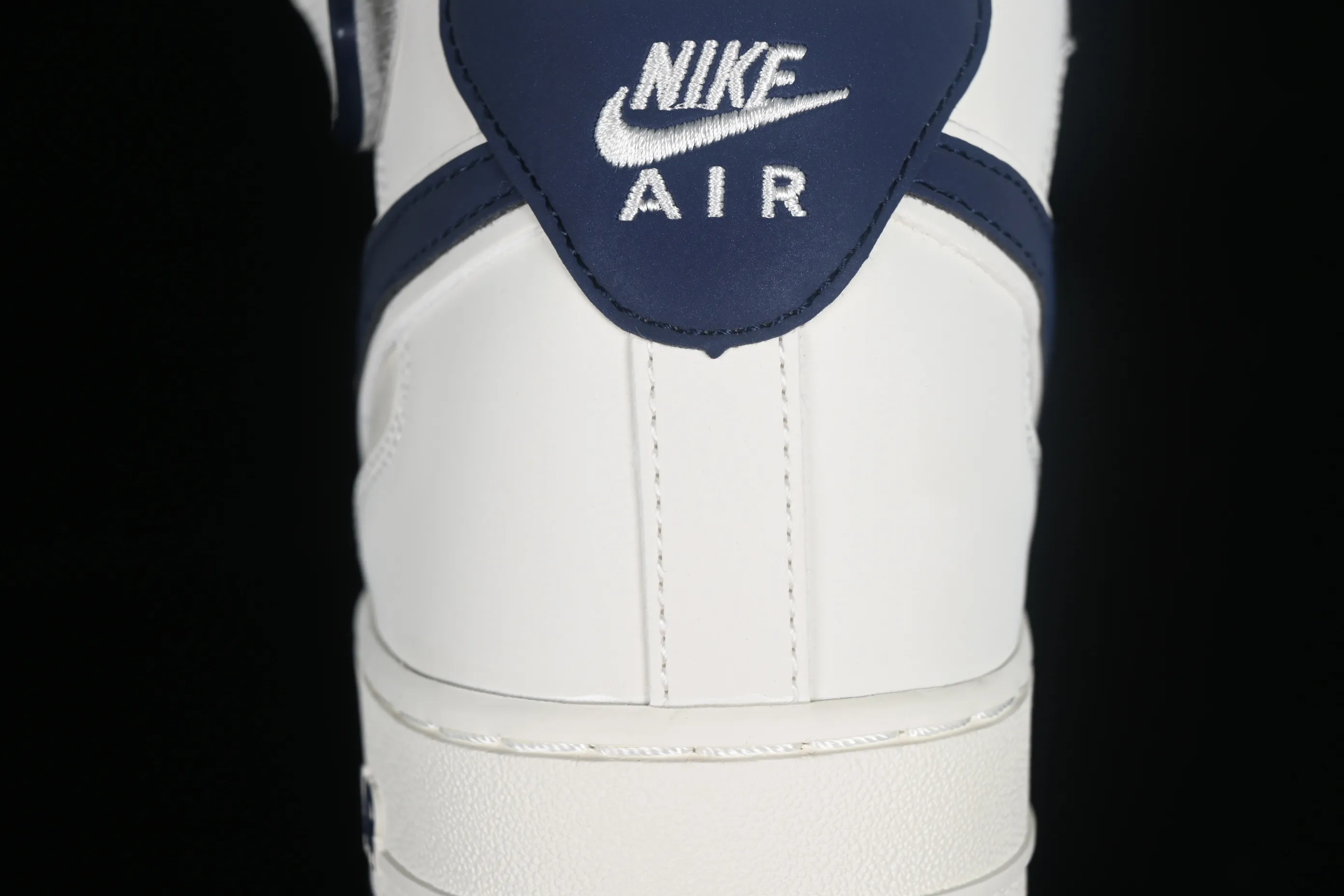 All Categories Nk Air Force 1 Air Force Series Nk Air Force 1 Mid Air Force Mid Nk Air Force 1'07 Mid Mi Dark Blue Starry Air Force One Mid Casual Shoes SH0235-566